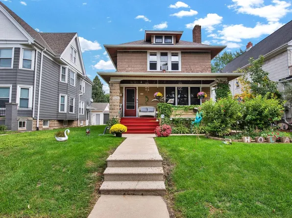 1574 S 77 STREET, West Allis, WI 53214