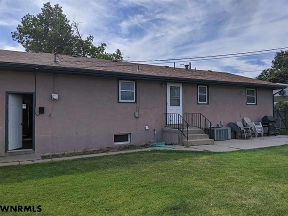 5th image of 1109 Avenue N