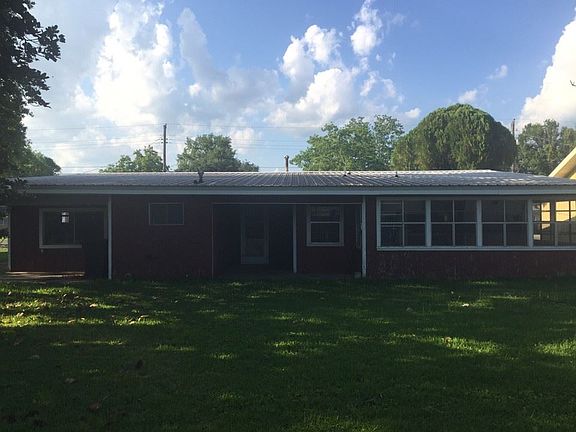2nd image of 311 Fieldcrest Dr