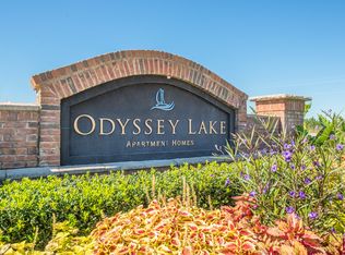 100 Odyssey Lake Dr #10208, Brunswick, GA 31525