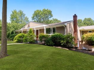 28 Bay View Rd, Southampton, NY 11968