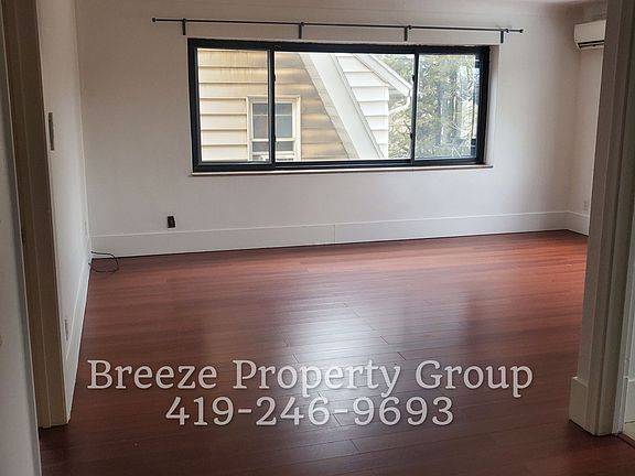 2nd image of 1919 Ottawa Dr Unit 6
