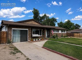 905 Hallam Ave, Colorado Springs, CO 80911