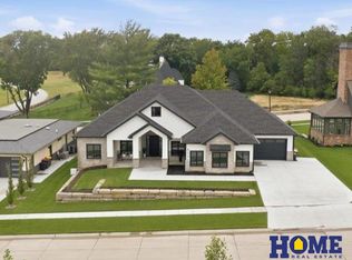6326 Carveth Ct, Lincoln, NE 68516