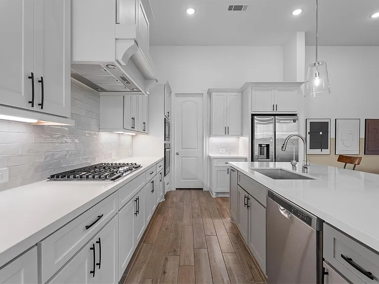 28096 Woodland Bend Way — Photo 35