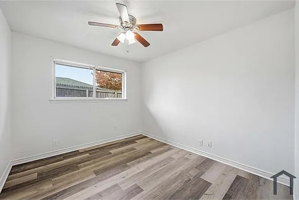1661 Juniper Ln — Photo 18