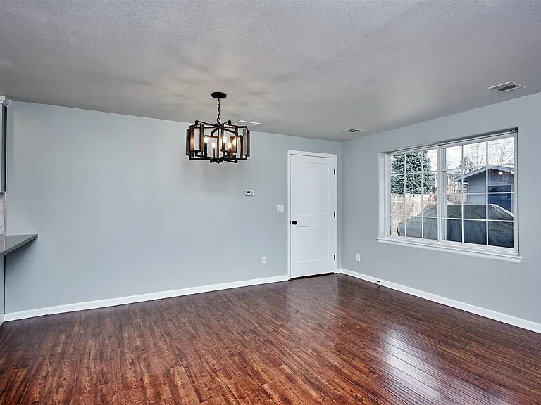 2610 N Cook St — Photo 14