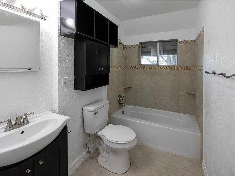 22 Stonehouse Cir — Photo 19