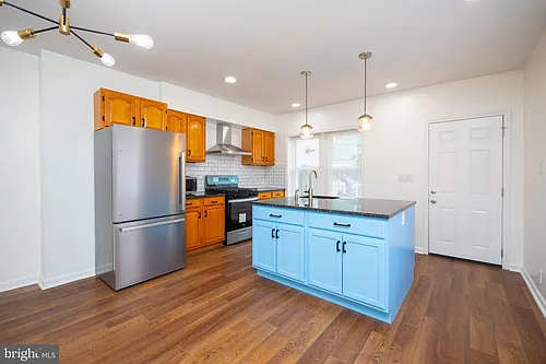 204 S Chestnut St #D Photo 1