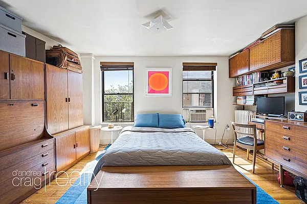 Rented by D'Andrea Craig Realty | media 15