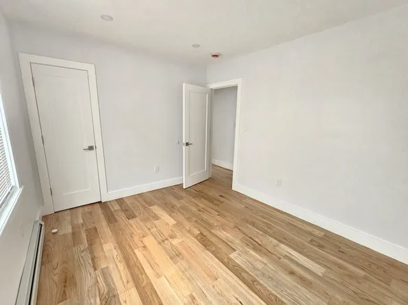 153-23 123rd Avenue image 13 of 16