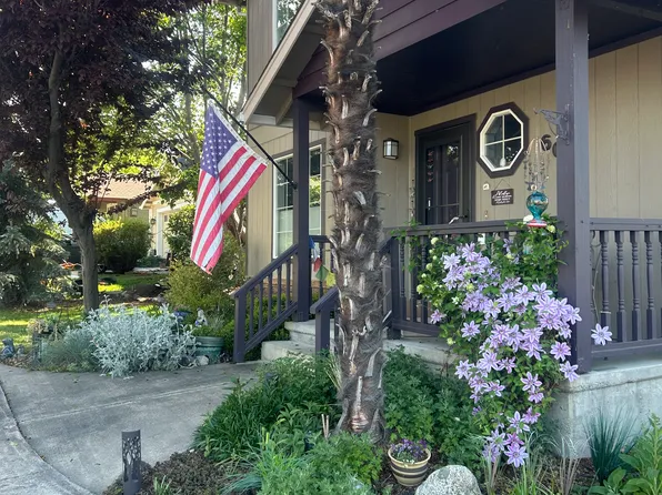 (undisclosed Address), Ashland, OR 97520