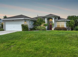 413 NW 3rd Ln, Cape Coral, FL 33993