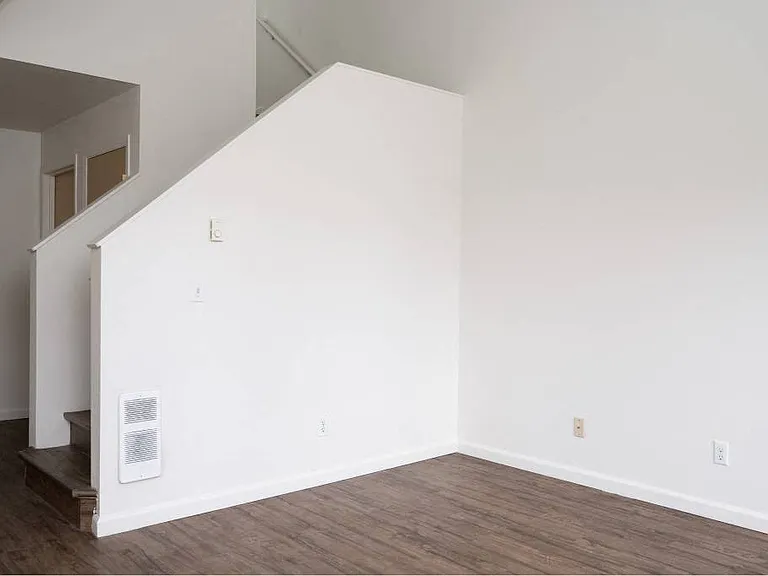 Quail Run Apartments — Photo 25