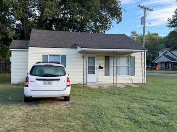901 Mott St, New Madrid, MO 63869