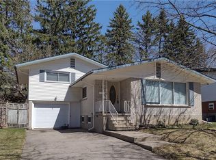 132 Forest Hill Dr, Kitchener, ON