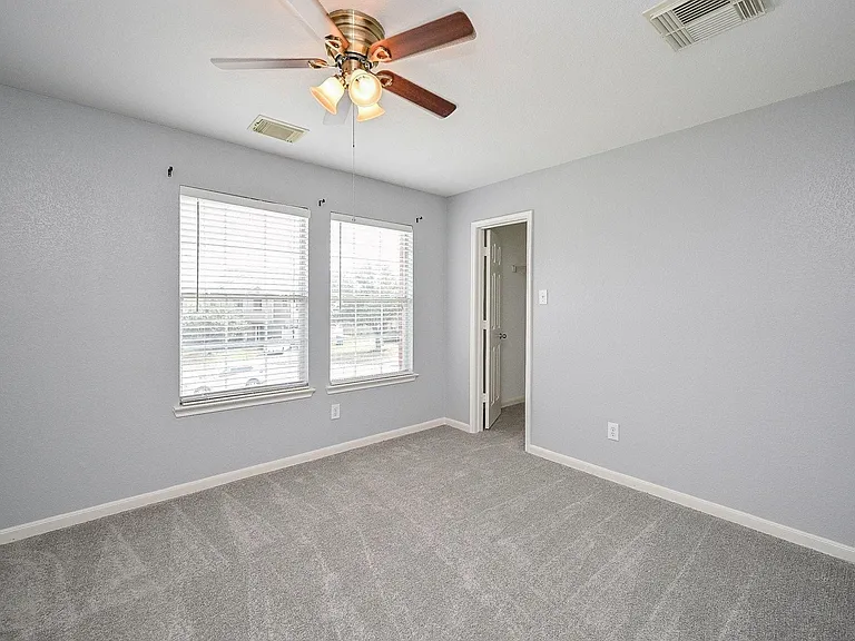 6638 Autumn Sunset Ln — Photo 14