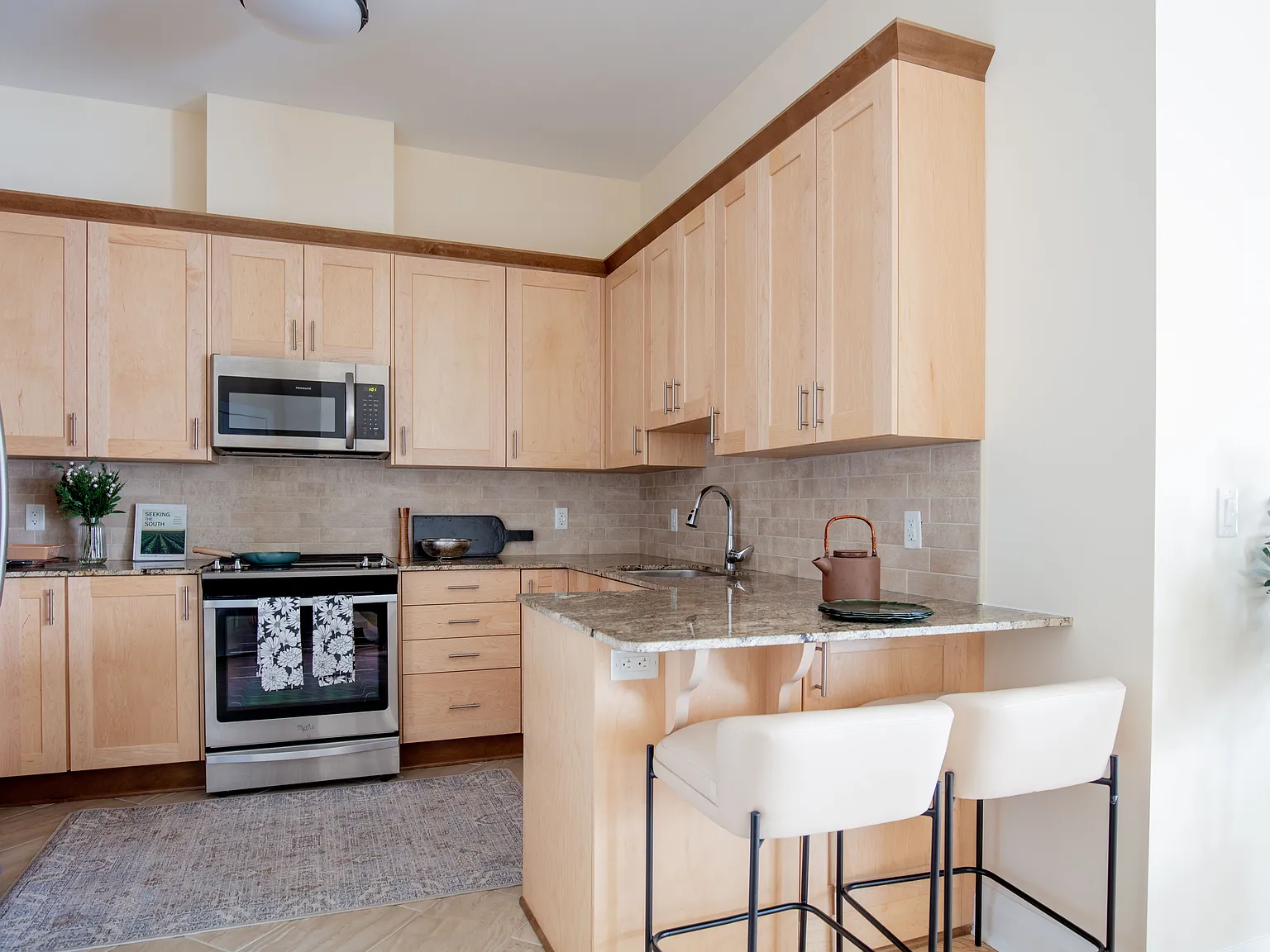1024 McGarry Terrace Ottawa — Photo 2