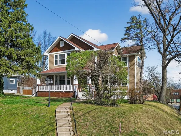 751 Atalanta Ave, Saint Louis, MO 63119