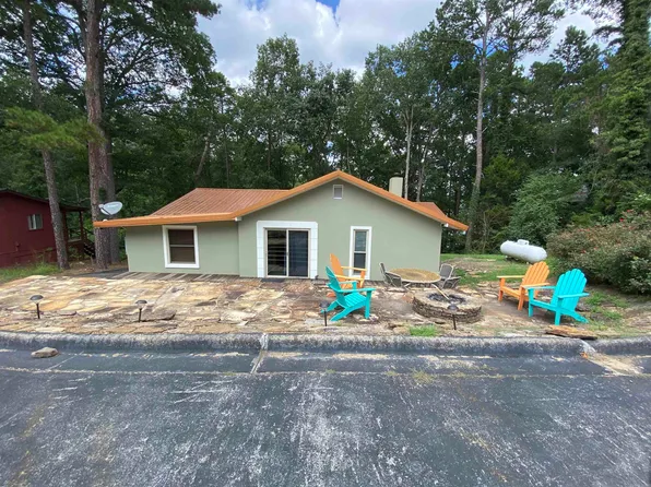 329 Salt Cave Dr, Greers Ferry, AR 72067