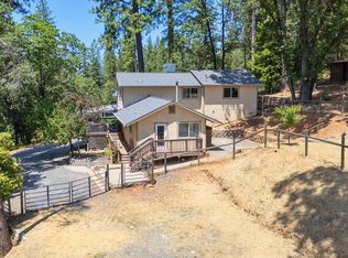 895 Sunray Ln, Colfax, CA 95713