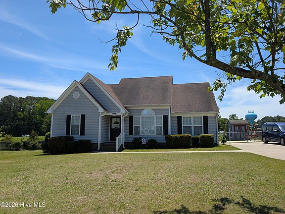 2nd image of 2309 Alyson Drive N