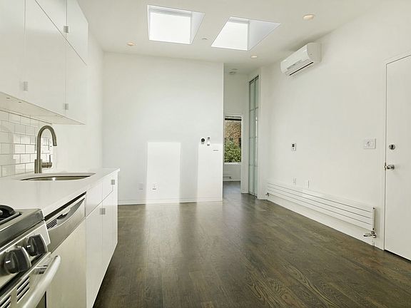 2nd image of 350 Prospect Ave #2