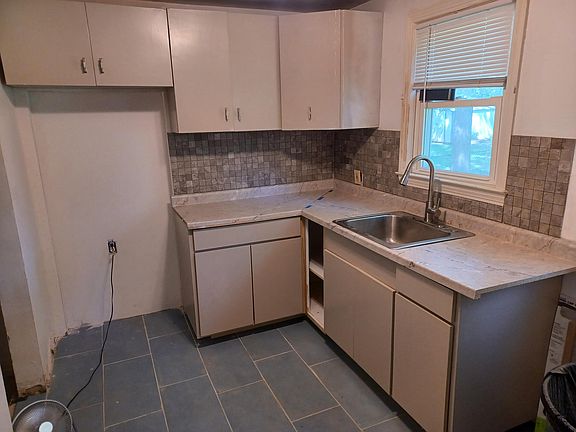 2nd image of 6435 College Ave