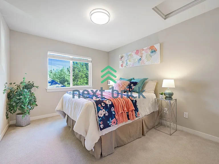 8627 Swenson Dr SE — Photo 16