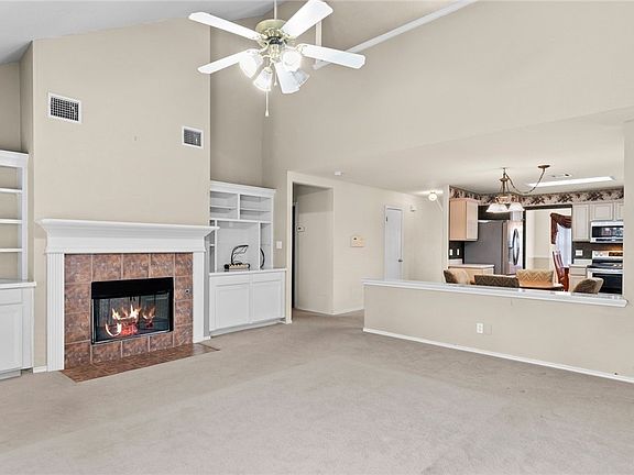4th image of 4664 Summit Hill Dr