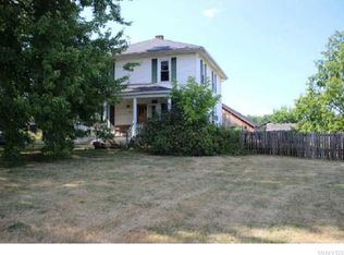 4181 Wilson Burt Rd, Wilson, NY 14172