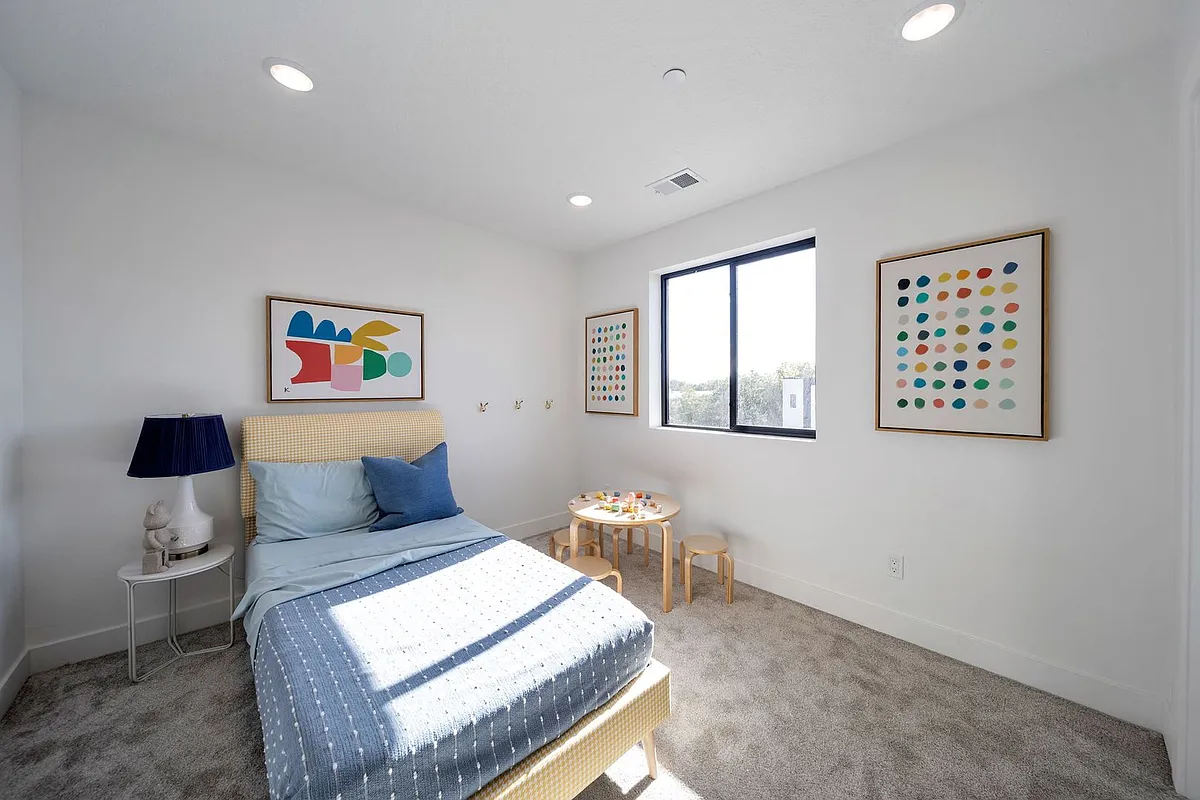 Floor plan 107