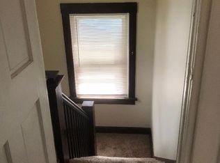 617 W Hill St APT 2, Champaign, IL 61820