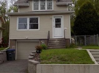 19 Saint Louis Ct, Duluth, MN 55808