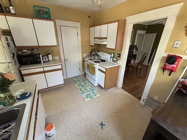 3287 Clarendon Rd #3287 — Photo 5