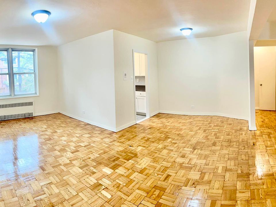 1st image of 5505 Woodside Ave APT 207