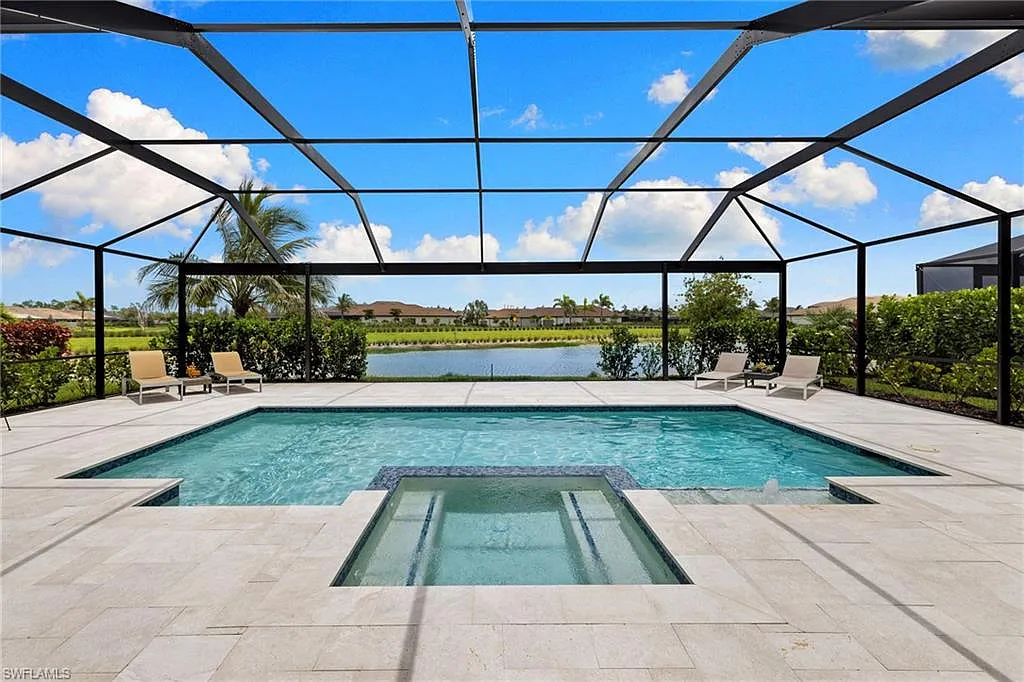 3 bed, 3.0 bath, 3225 sqft, $7,000 — Photo 3