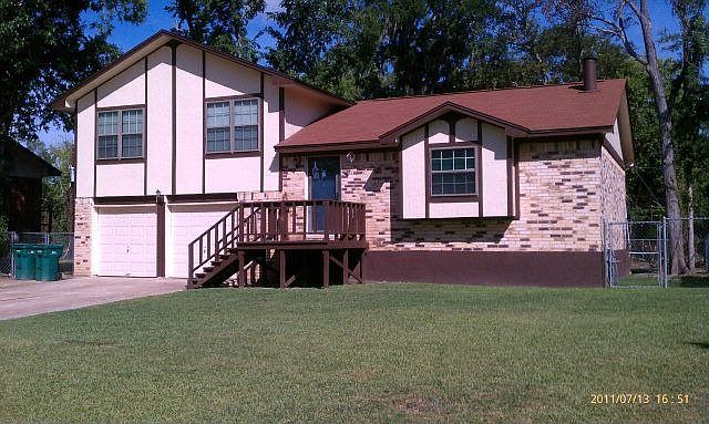 1st image of 219 Briar Creek Dr