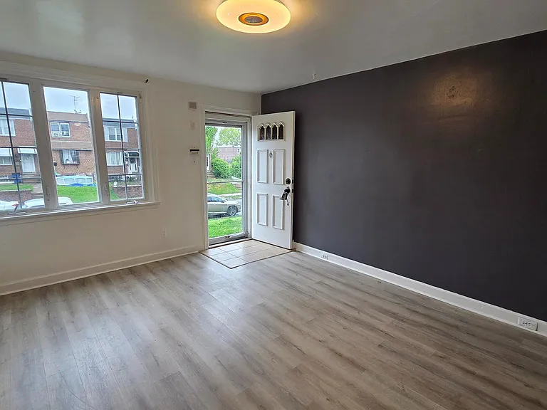 3342 Ashville St — Photo 5