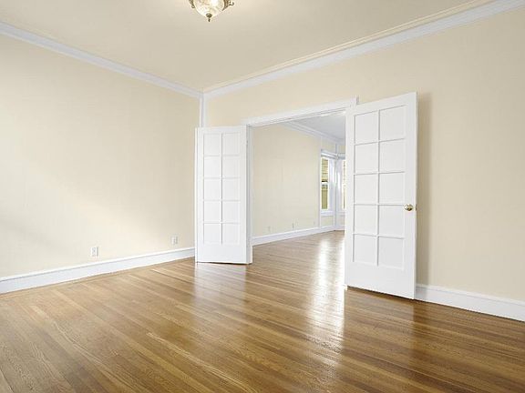 4th image of 581 14th Ave #8