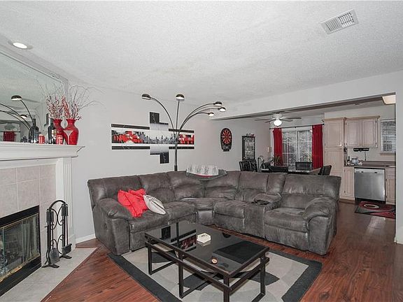 3rd image of 5576 NW Sunrise Meadow Ln
