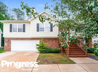 1598 Queen Elizabeth Dr, Locust Grove, GA 30248