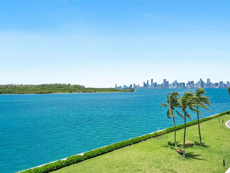 2244 Fisher Island Dr #3404 — Photo 16