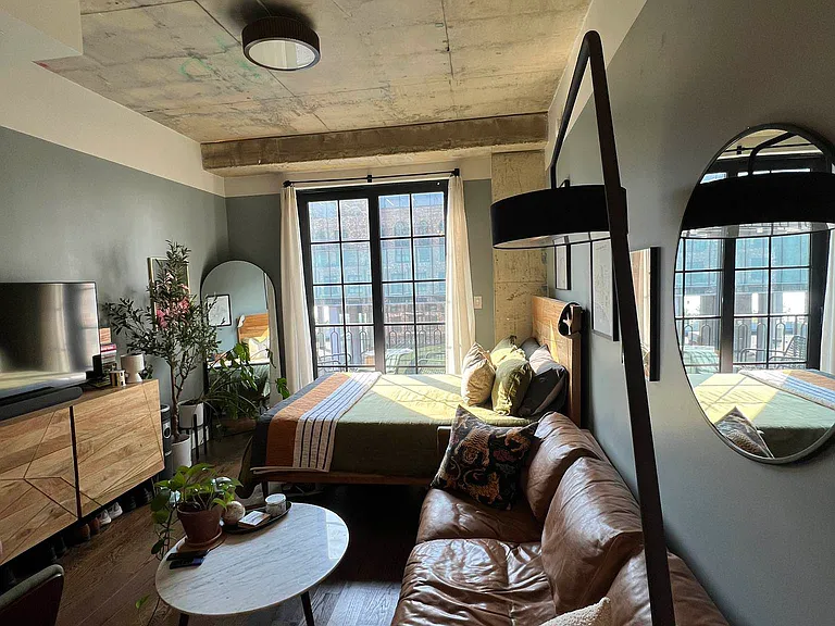 187 Kent Ave #807 — Photo 2