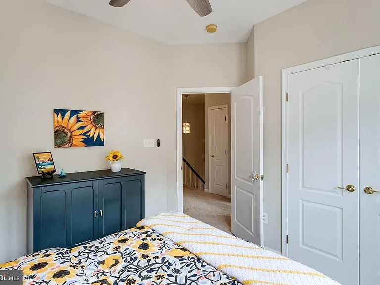 6485 Sutcliffe Dr — Photo 48