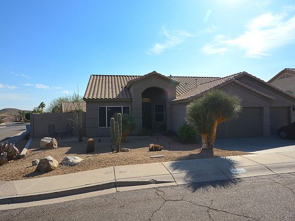 2nd image of 631 W Thunderhill Dr