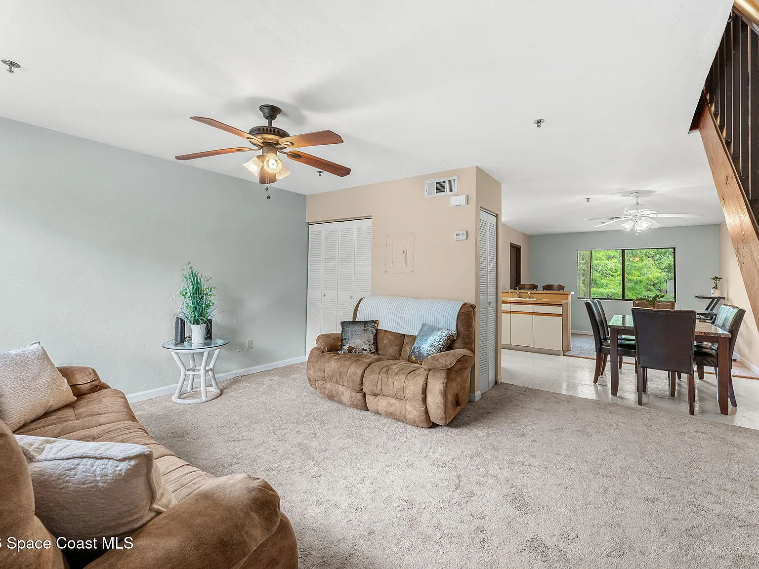 2 bed, 2.5 bath, 1216 sqft, $1,700 — Photo 4