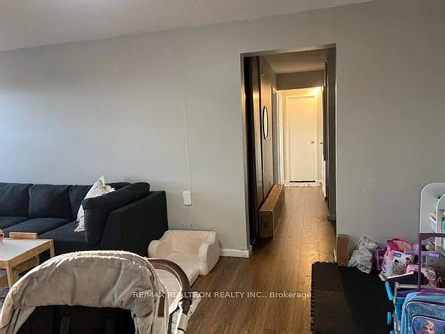 100 Leeward Glenway #1908 — Photo 23