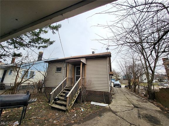 4th image of 13906 Glendale Ave