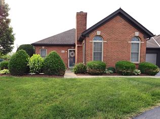 2621 Trottersway Dr, Columbus, OH 43235